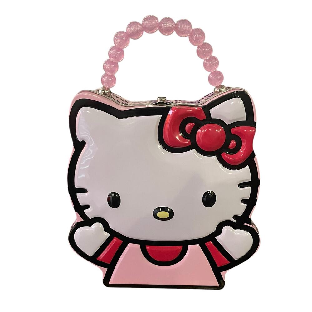 Hello Kitty tin box with beaded handle